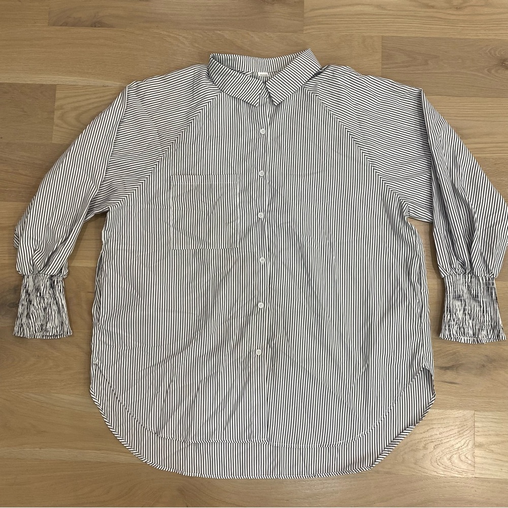 Classic Striped Women's Shirt Size XL